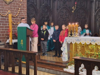 06.10.2024 r. Poświęcenie różańców dla dzieci przygotowujących się do I Komunii św.
